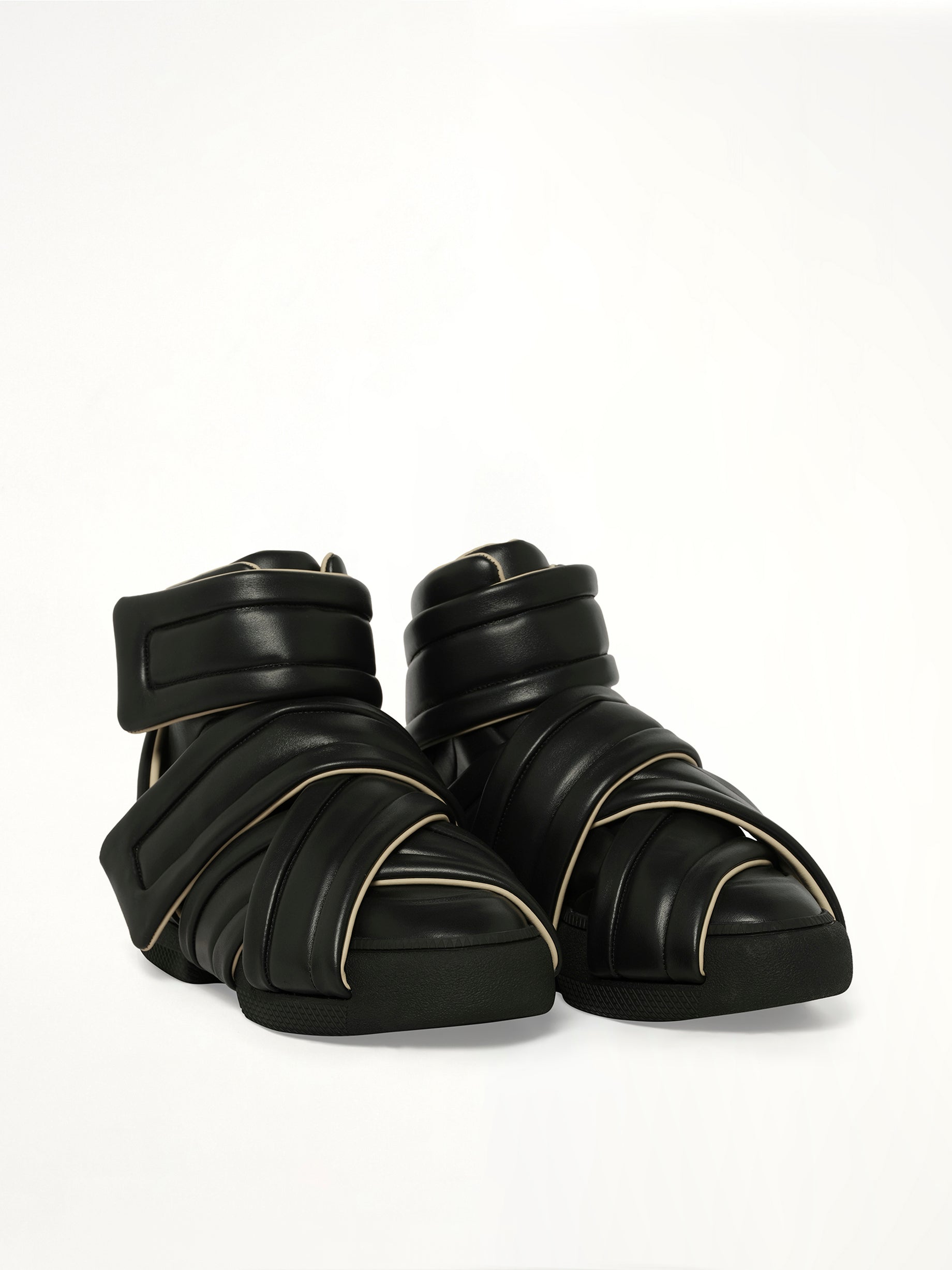 Future Show Sneaker in Black