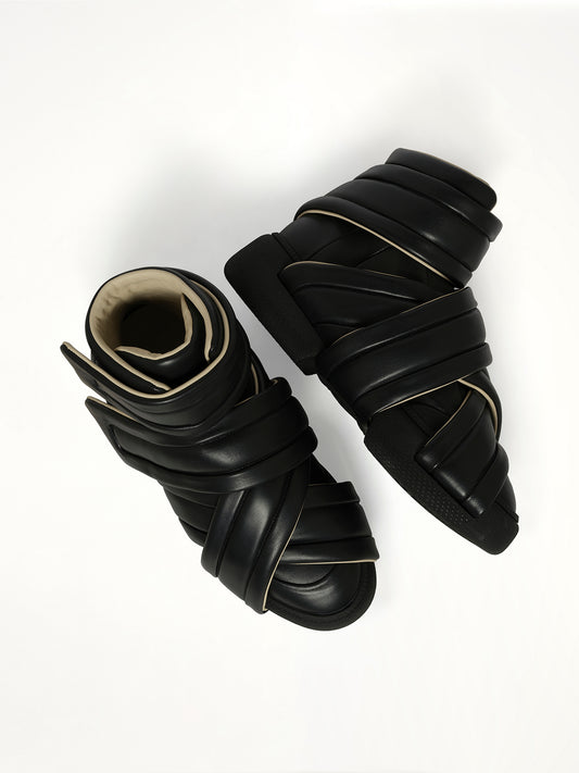 Future Show Sneaker in Black