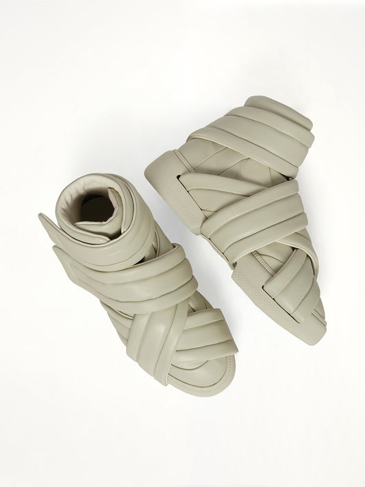 Future Show Sneaker in Oyster Gray