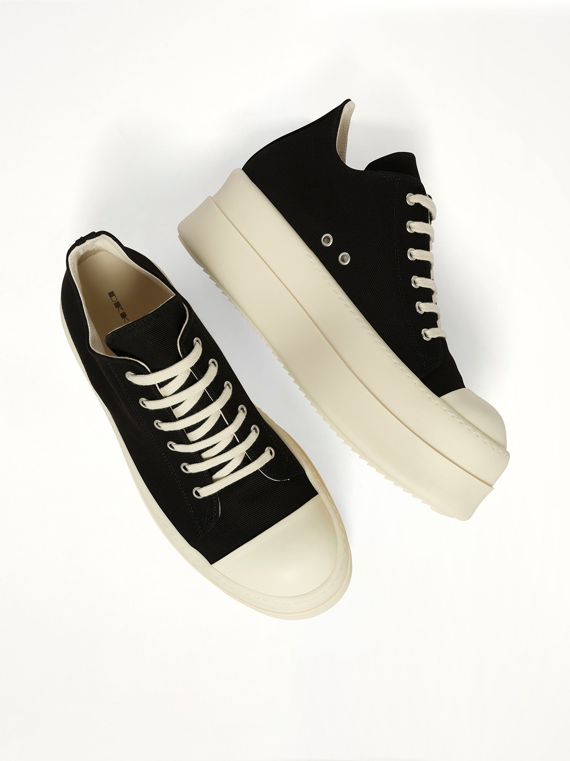 DRKSHDW - Mens Mega Bumper Low Sneaks in Black/Milk | MARAIS — MARAIS