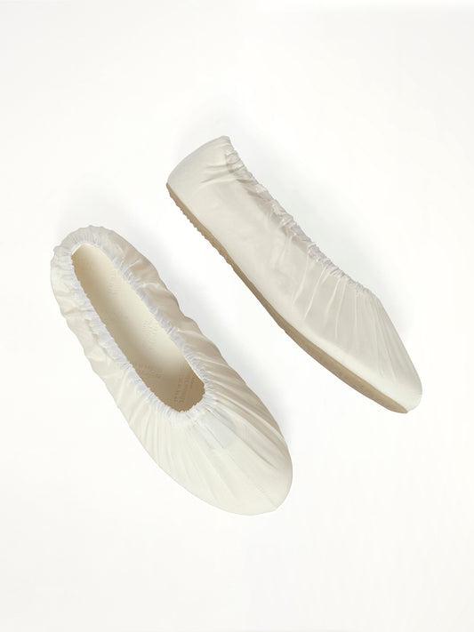 Replica Ballerina in White