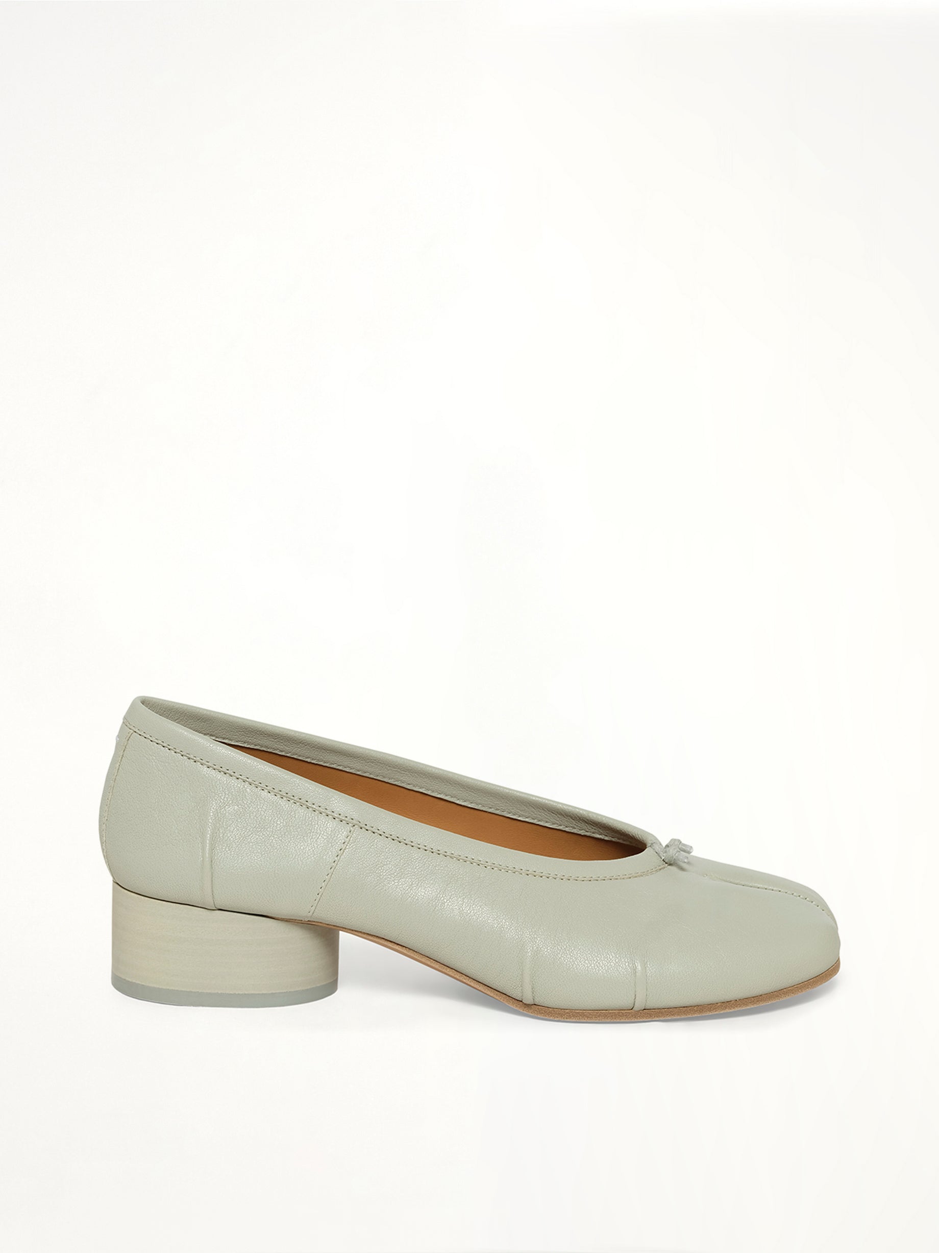 Tabi Ballerina New H30 in Alabaster
