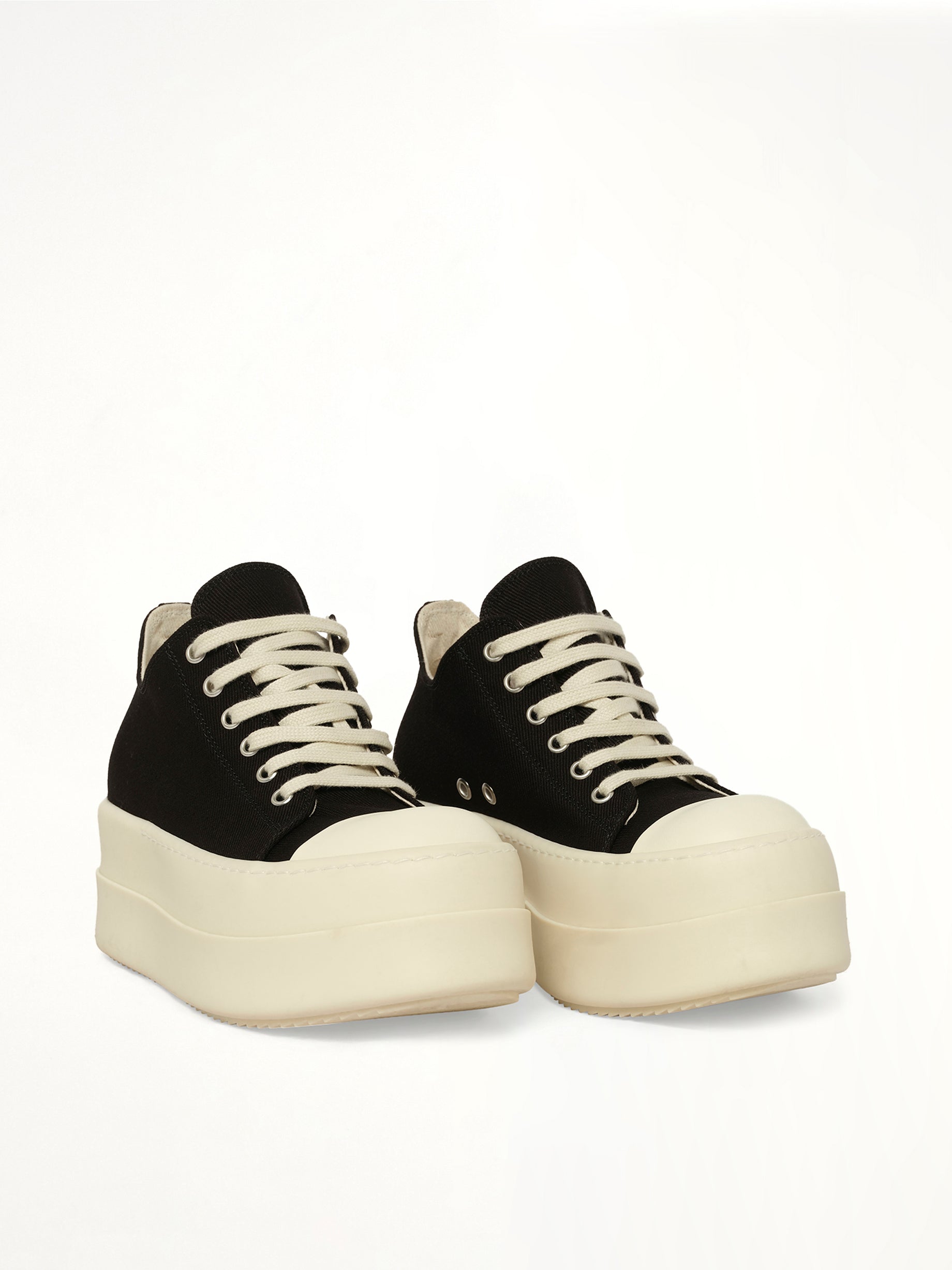 Mega Bumper Low Sneaks in Black/Milk