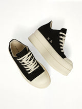Mega Bumper Low Sneaks in Black/Milk