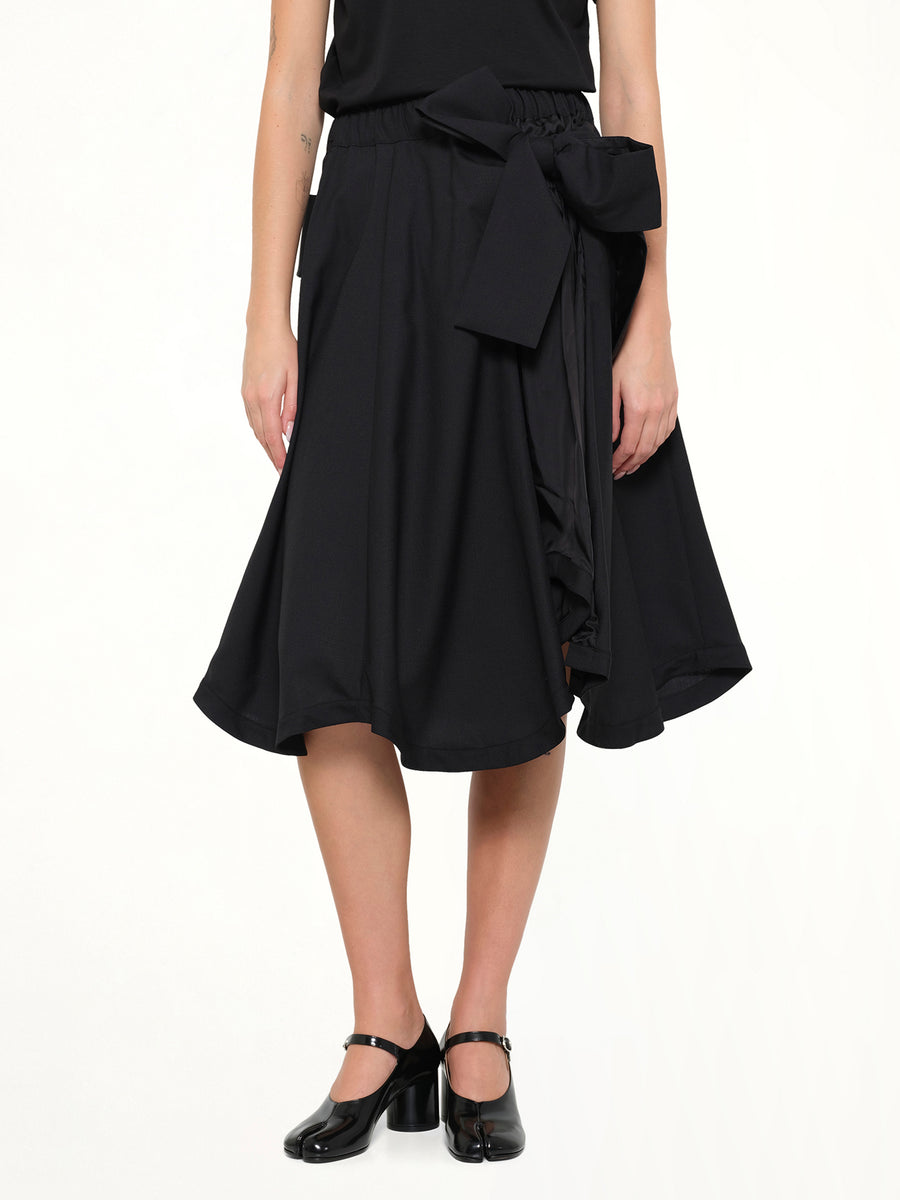 Bowtie Skirt in Black