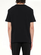 ブラックのクルーネックスモールロゴTシャツ