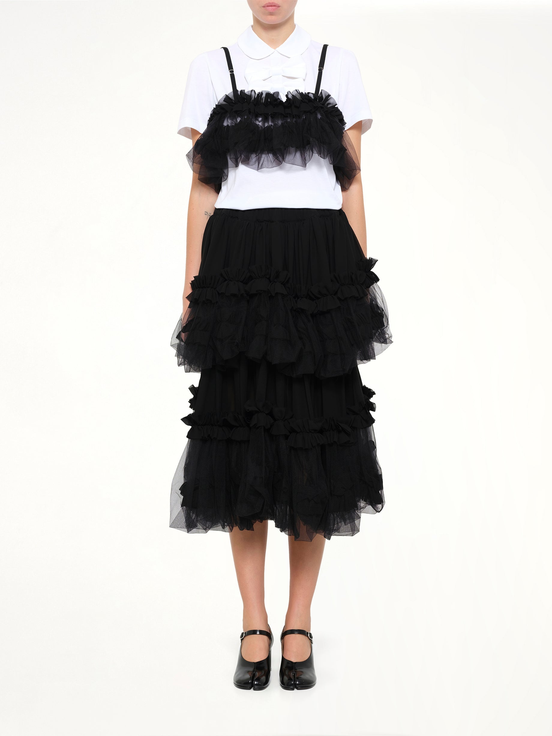 NOIR KEI NINOMIYA Organza Vest in Black Model View from MARAIS