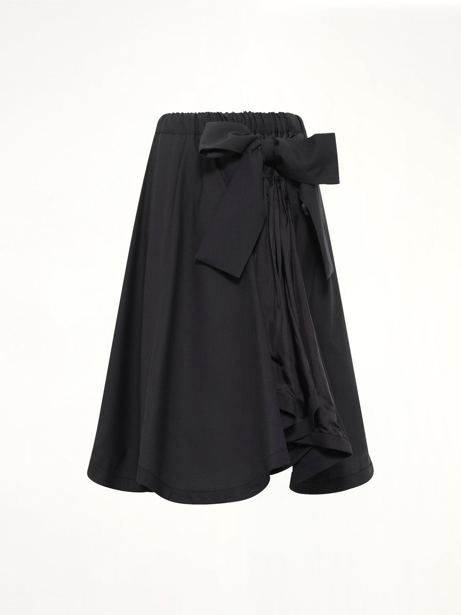 Bowtie Skirt in Black