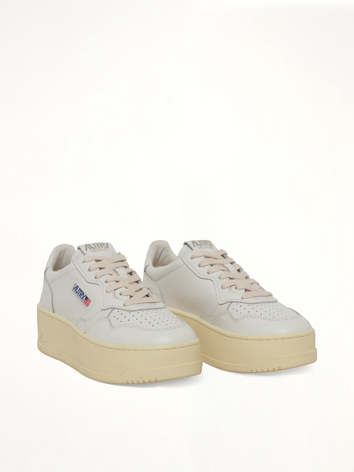 Platform Low Sneaker in White/White