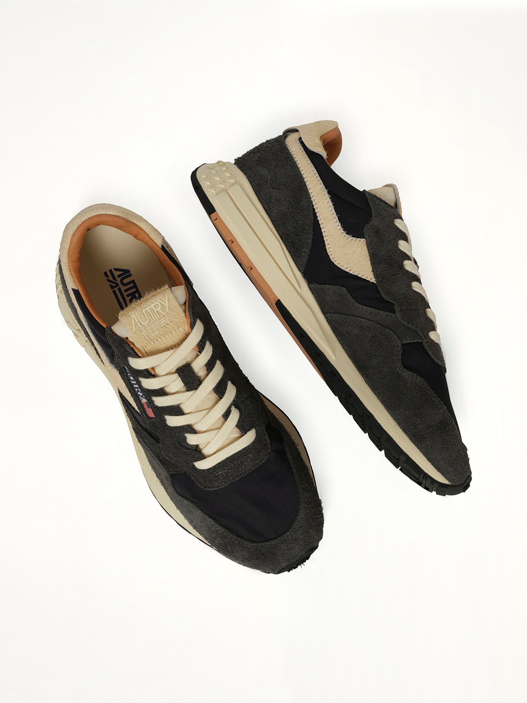 AUTRY Reelwind Low Top Sneaker in Black Top View from MARAIS