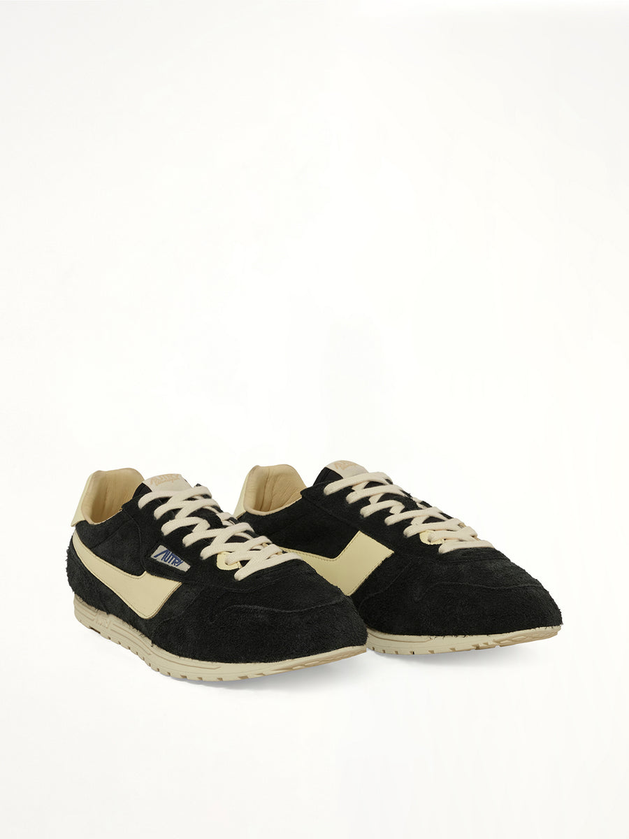 Windspin Low Sneaker in Black/Rutabaga