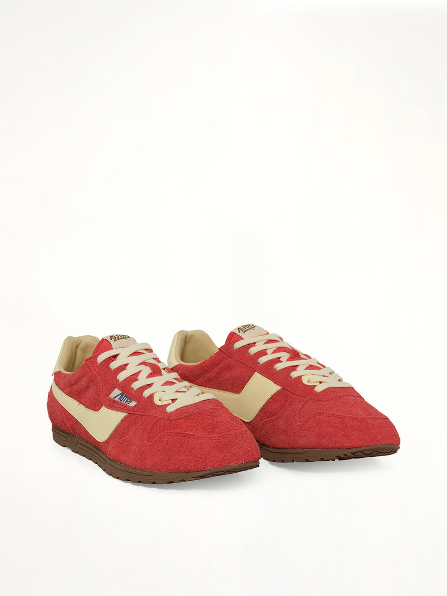 Windspin Low Sneaker in Red/Rutabaga