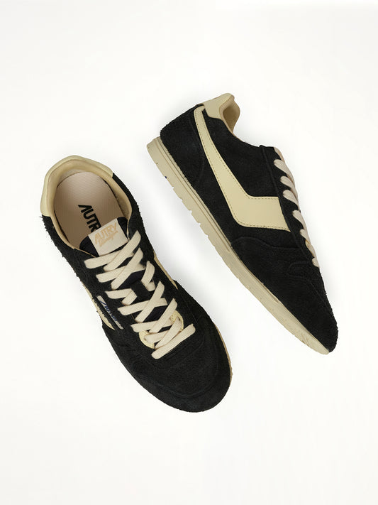 Womens Windspin Low Sneaker in Black/Rutabaga