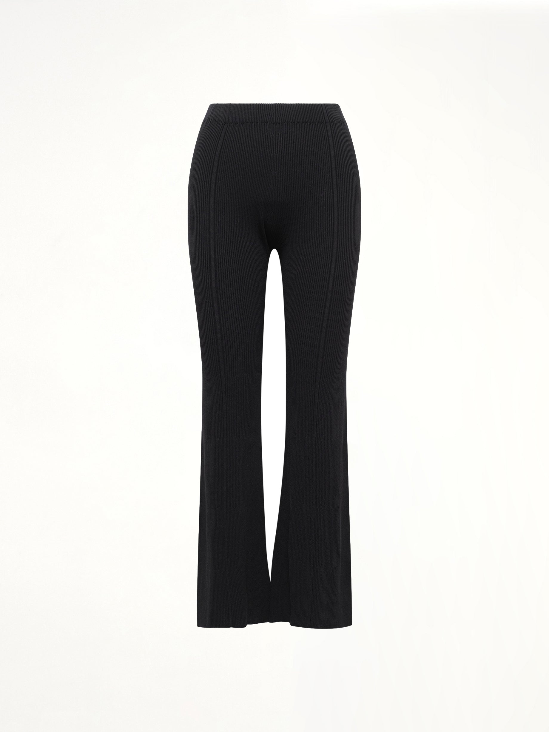 Soft Portrait Tight Flare Pants in Black