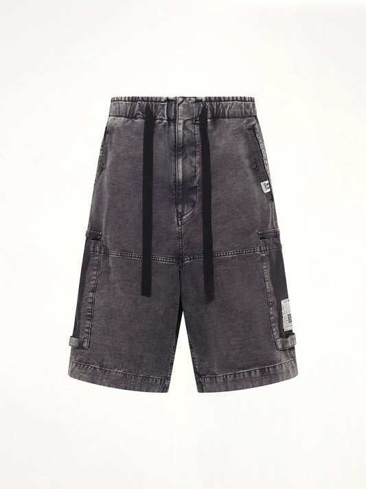 Damaged Cargo Short Pants in Black