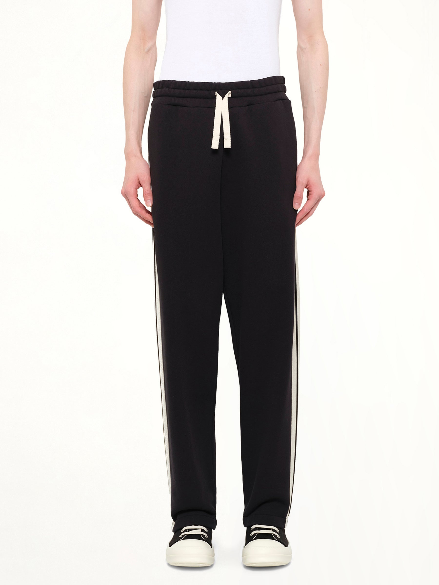 Back Curved Logo Sweatpants in Black/Off White