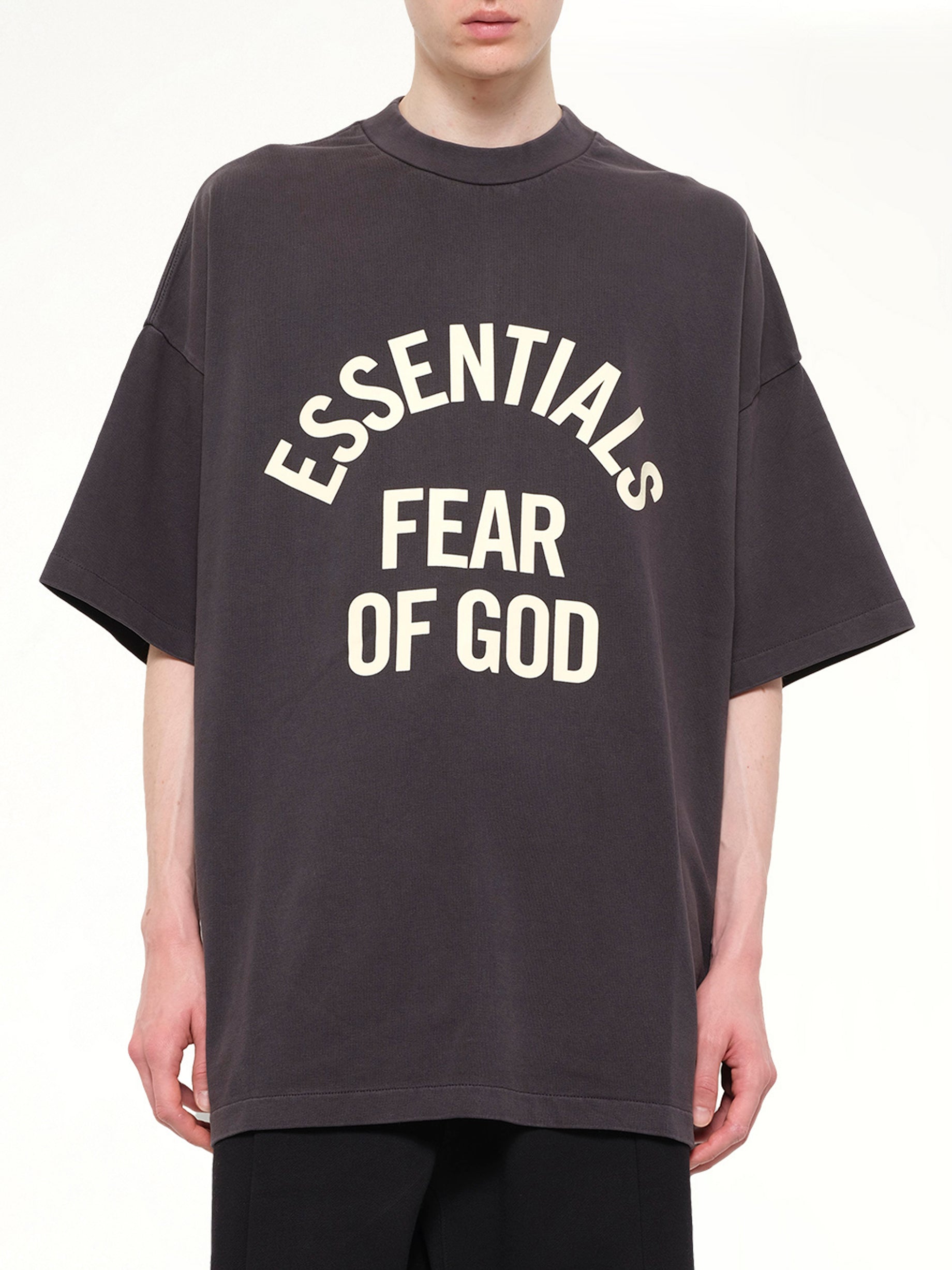 フェイデッドブラックのキャンパス90年代ショートスリーブTシャツ