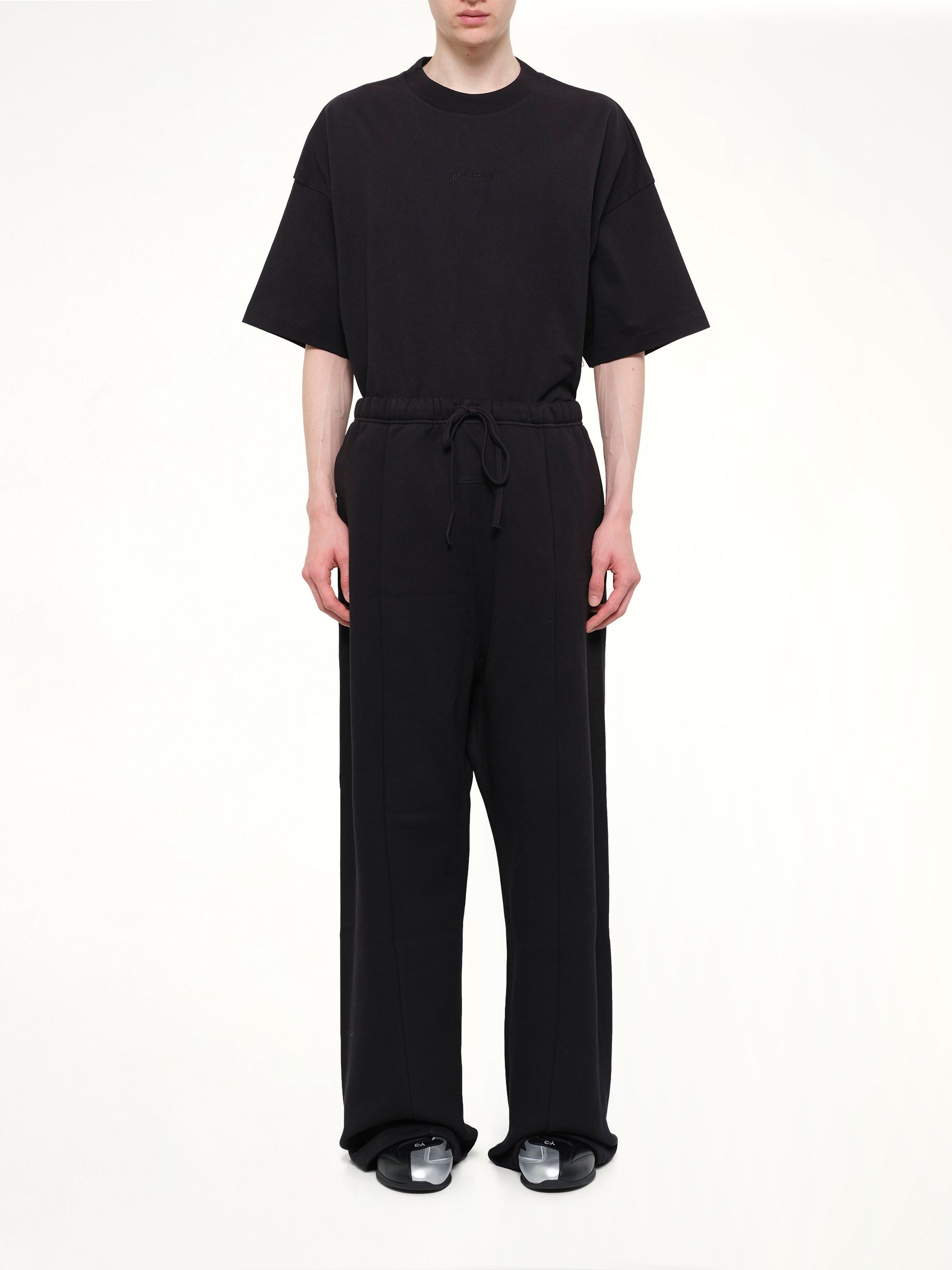 Signature Lounge Sweatpant in Black