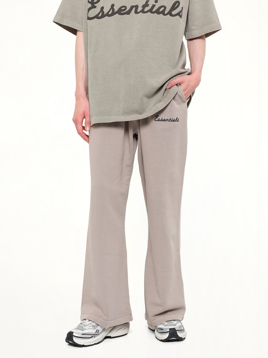 Training Classic Fit Flare Sweatpant in Faded Seal