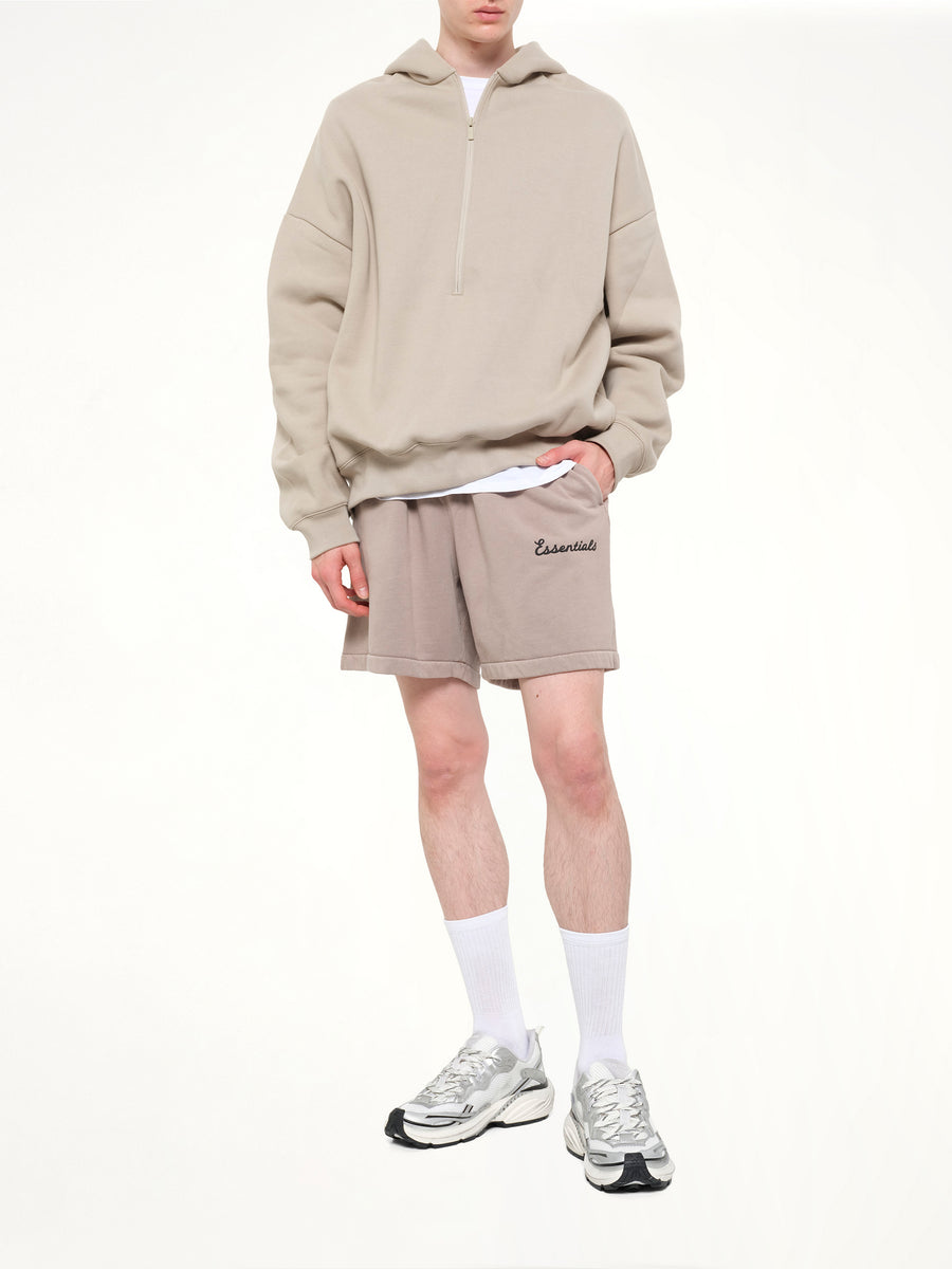 Training Classic Fit Short in Faded Seal