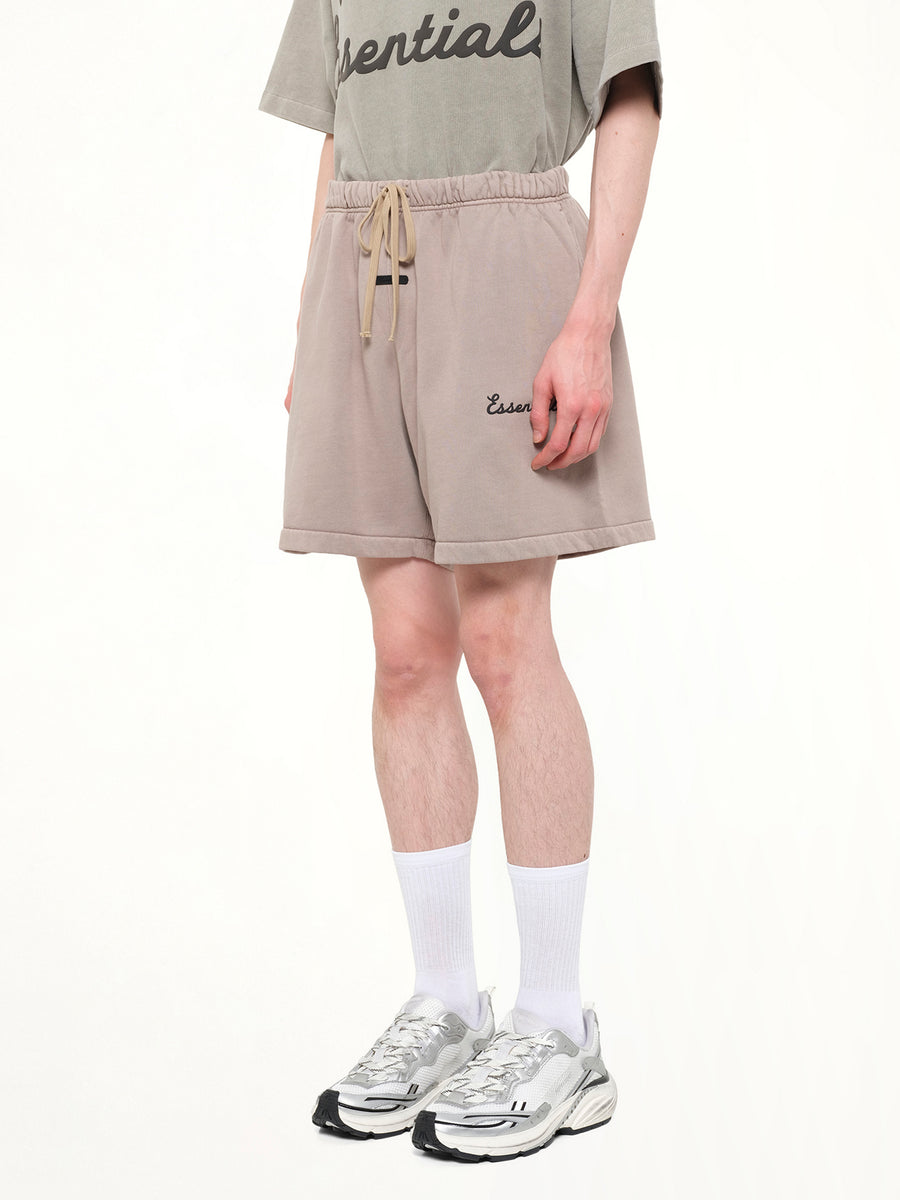 Training Classic Fit Short in Faded Seal