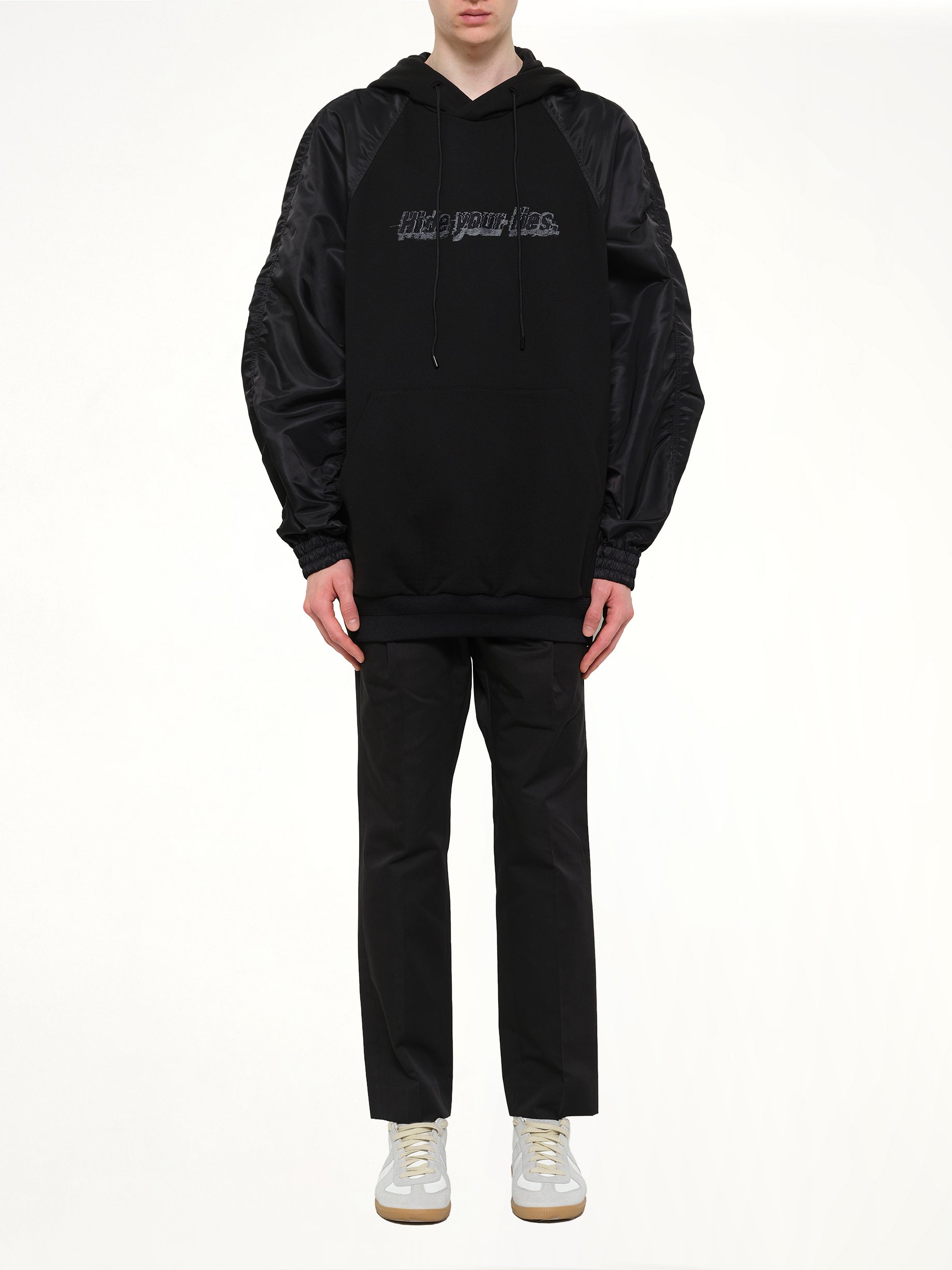 Juunj Hoodie in Black