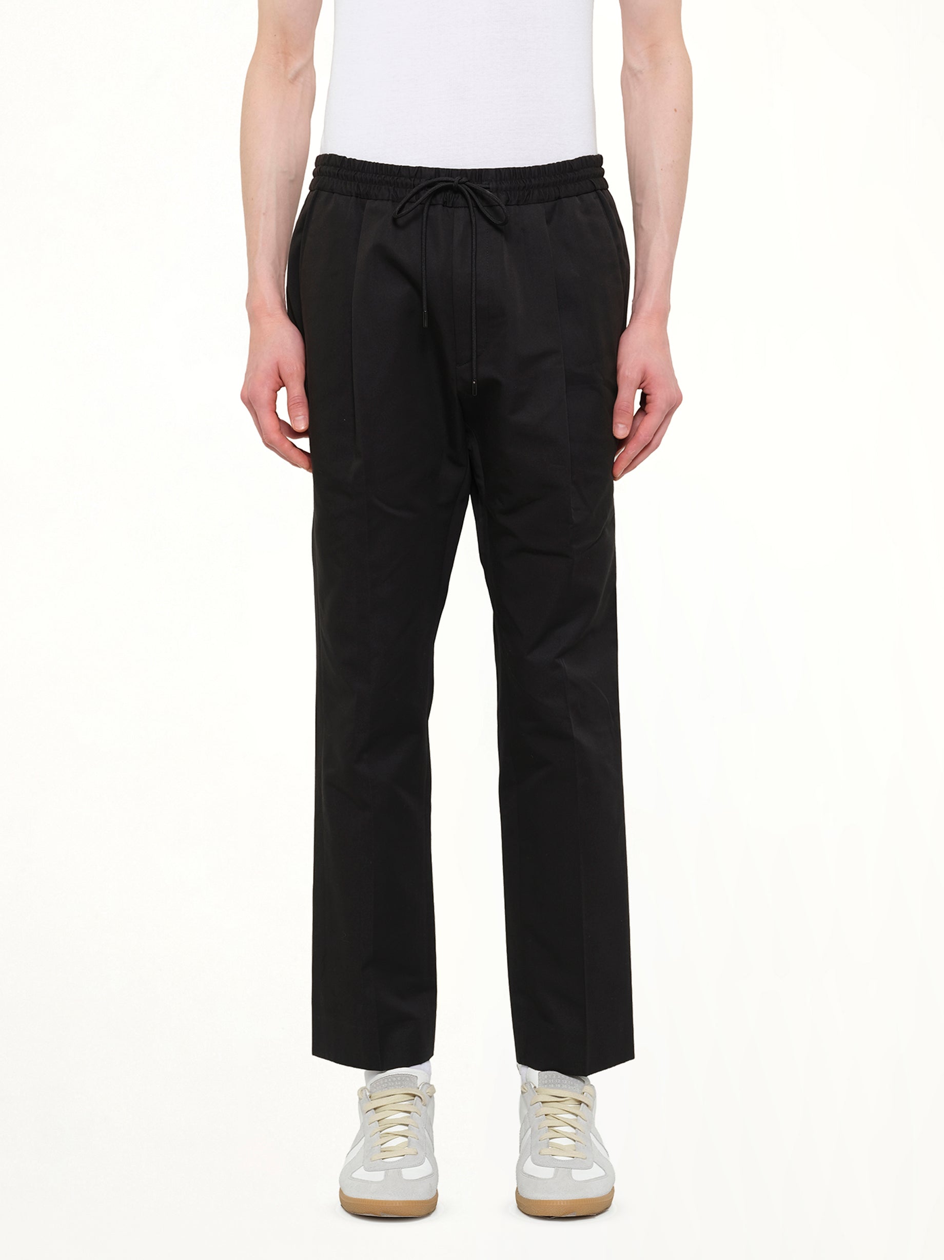 Juunj Pant in Black