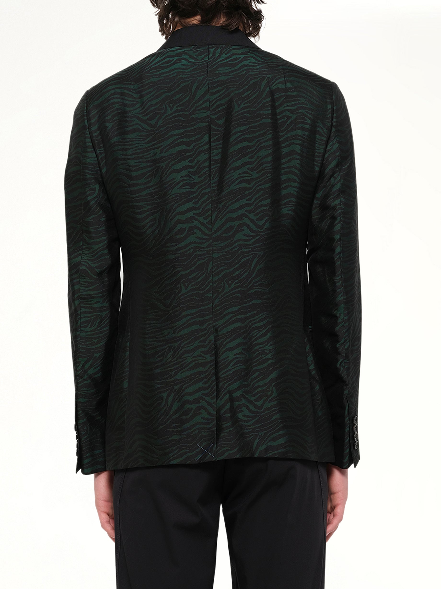 D8 Slim 2 Button Jacket in Green