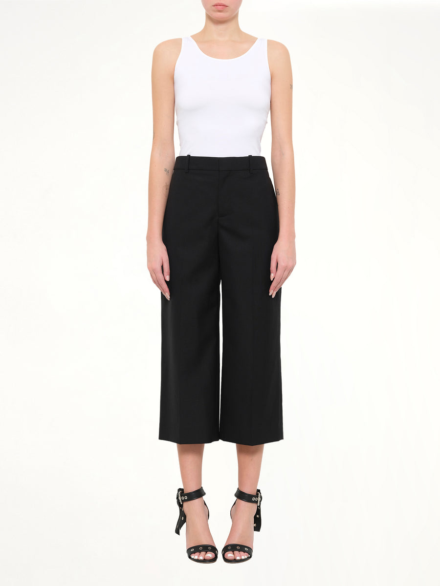 Short Wool Pants in Black