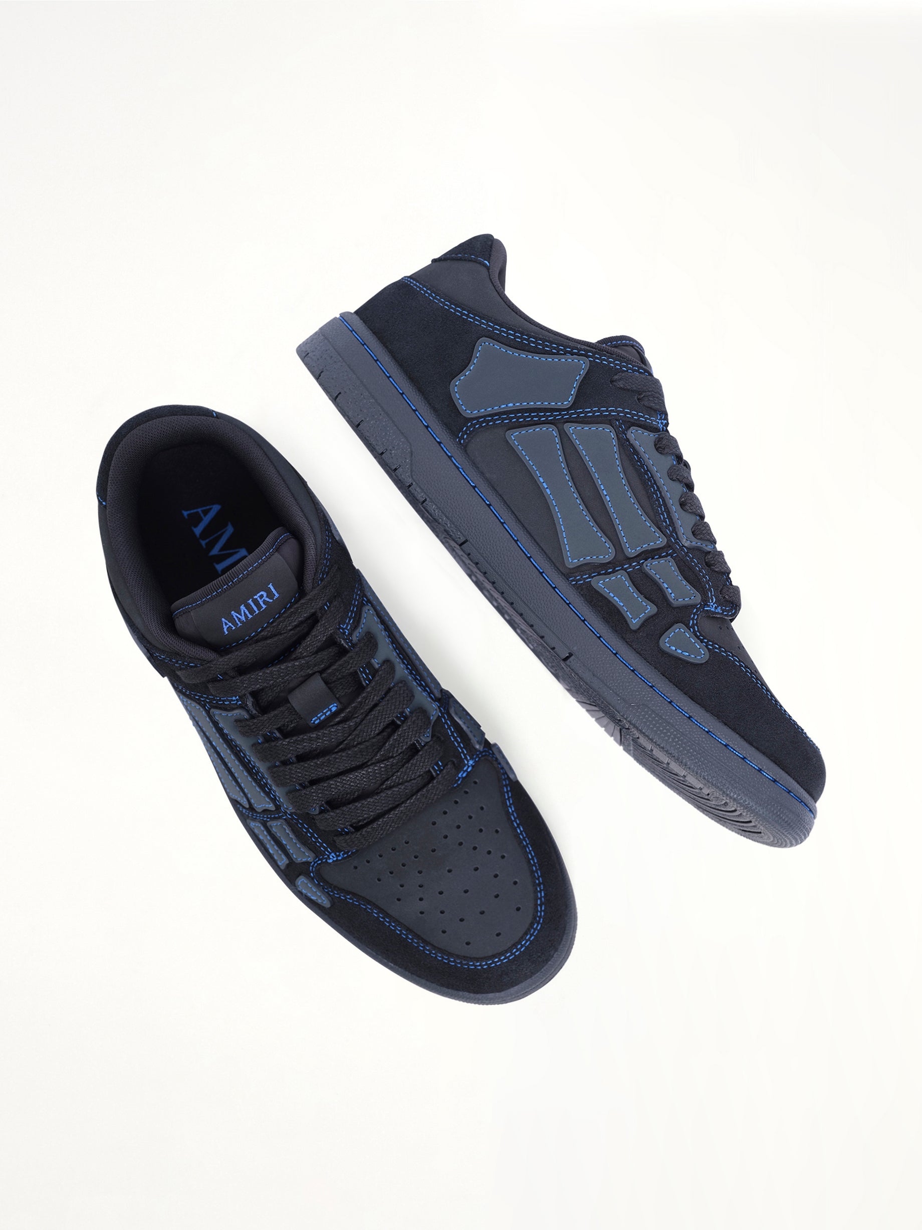 Skel Top Contrast Low Sneaker in Black/Blue