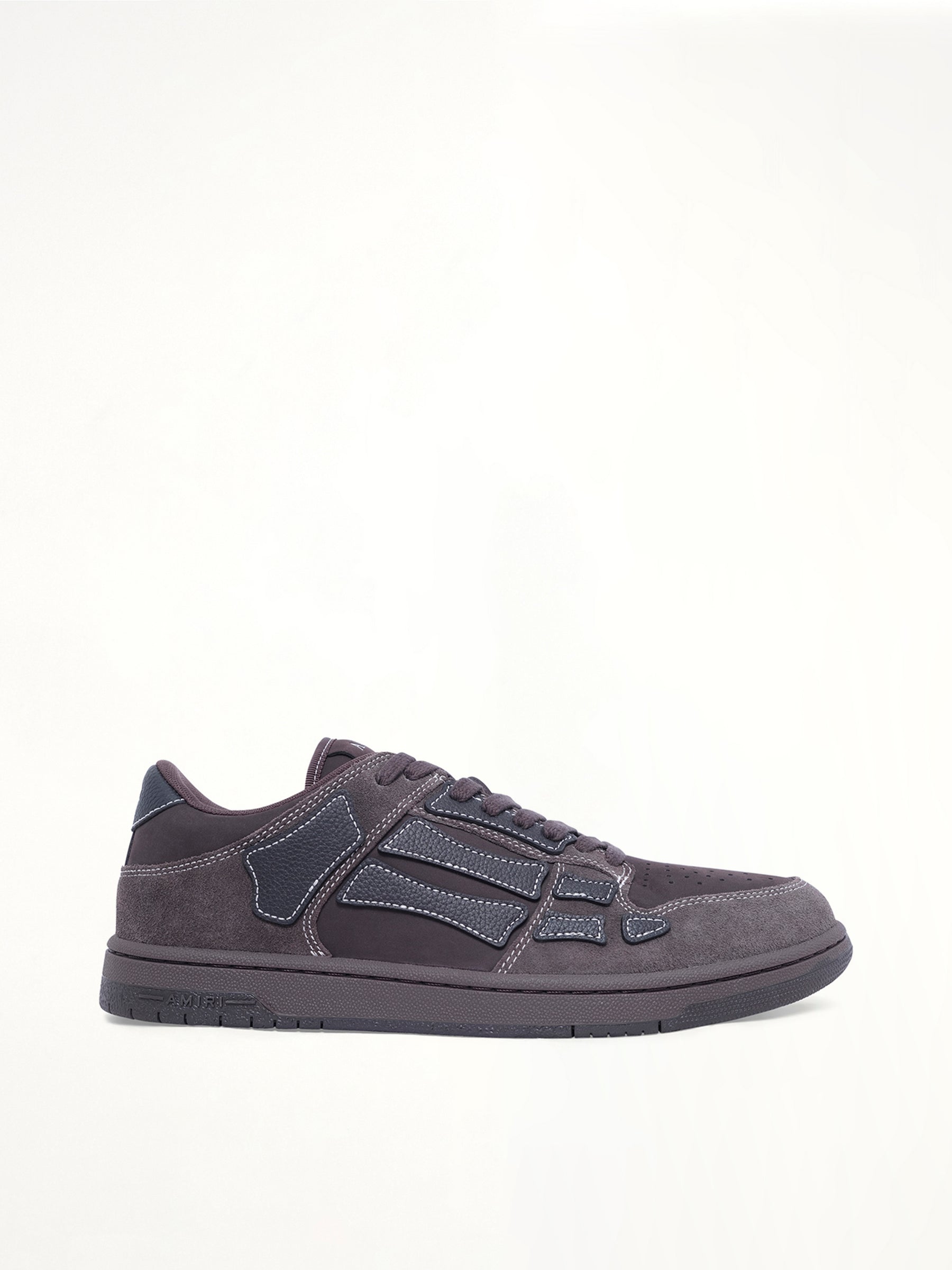 Skel Top Low Sneaker in Brown
