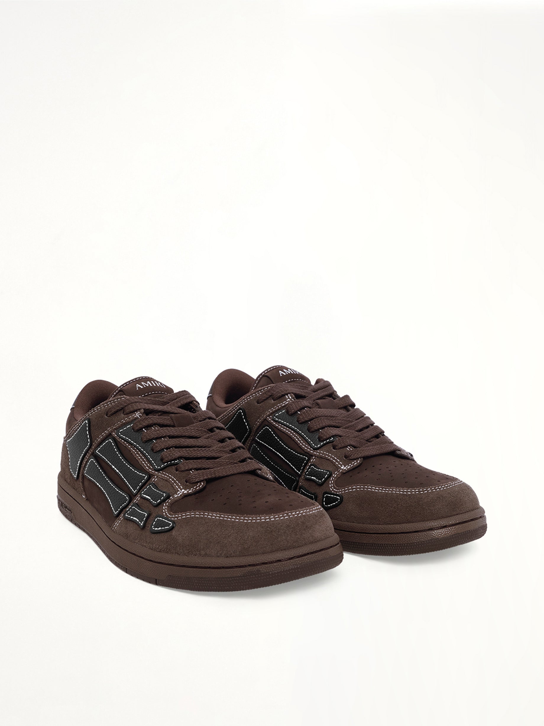 Skel Top Low Sneaker in Brown
