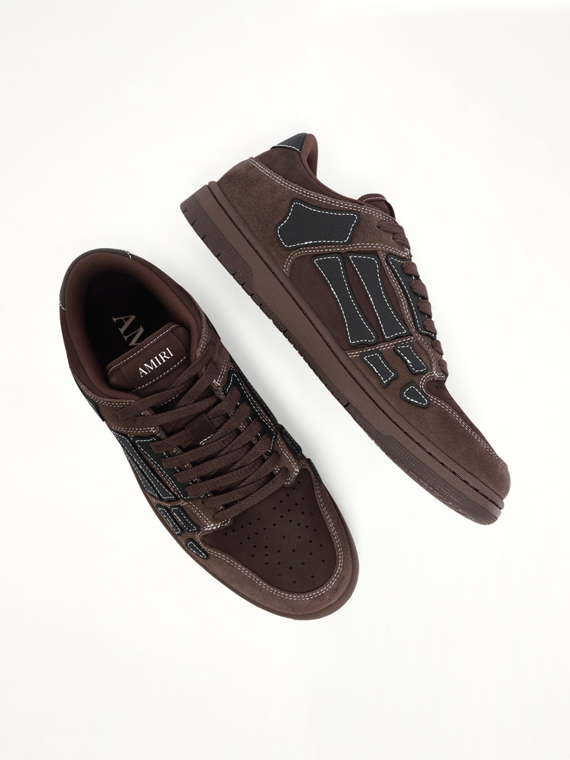 Skel Top Low Sneaker in Brown