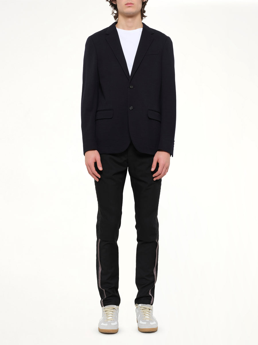 D8 Light Jacket in Navy