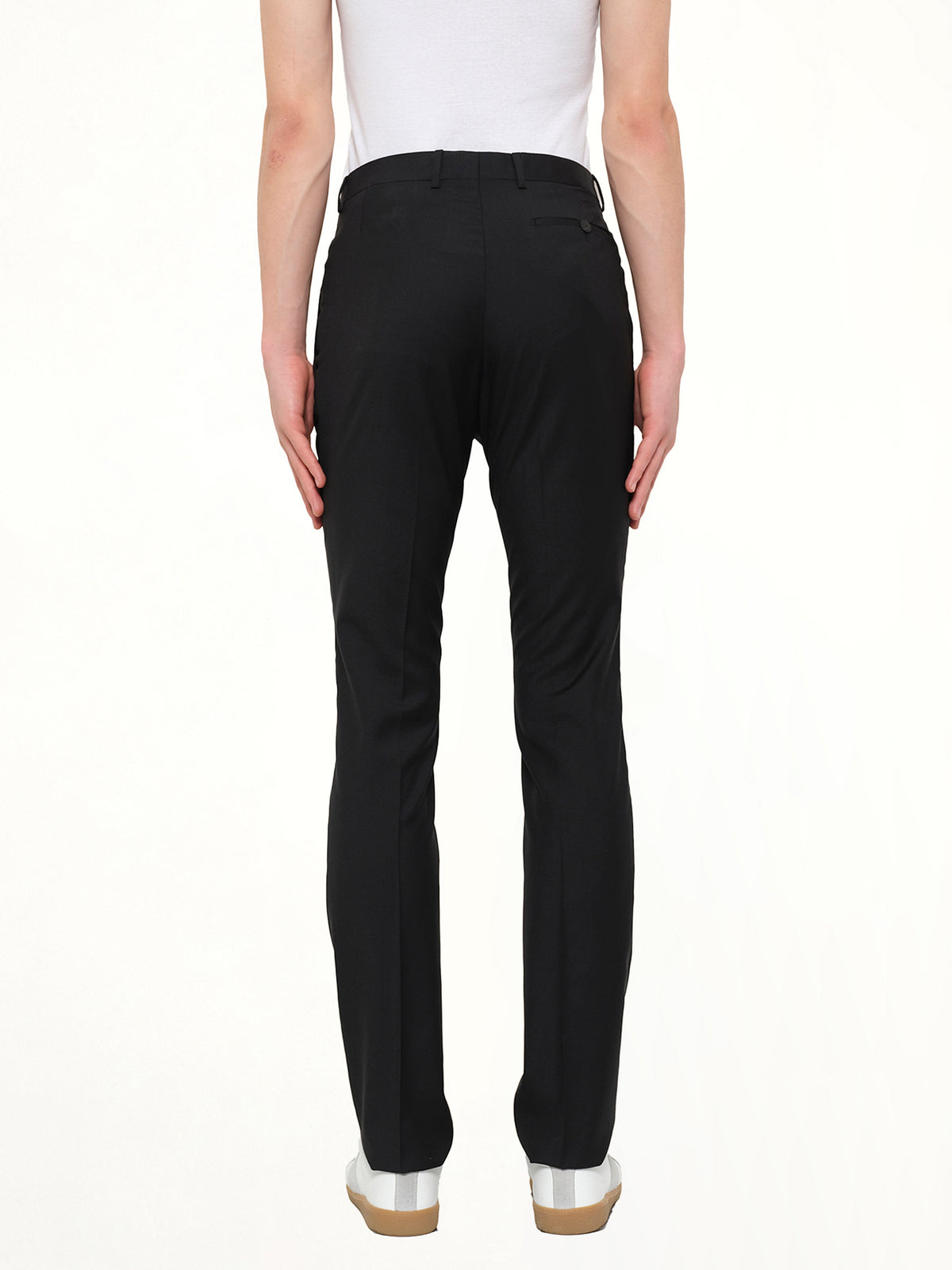 D8 Skinny Pant in Black