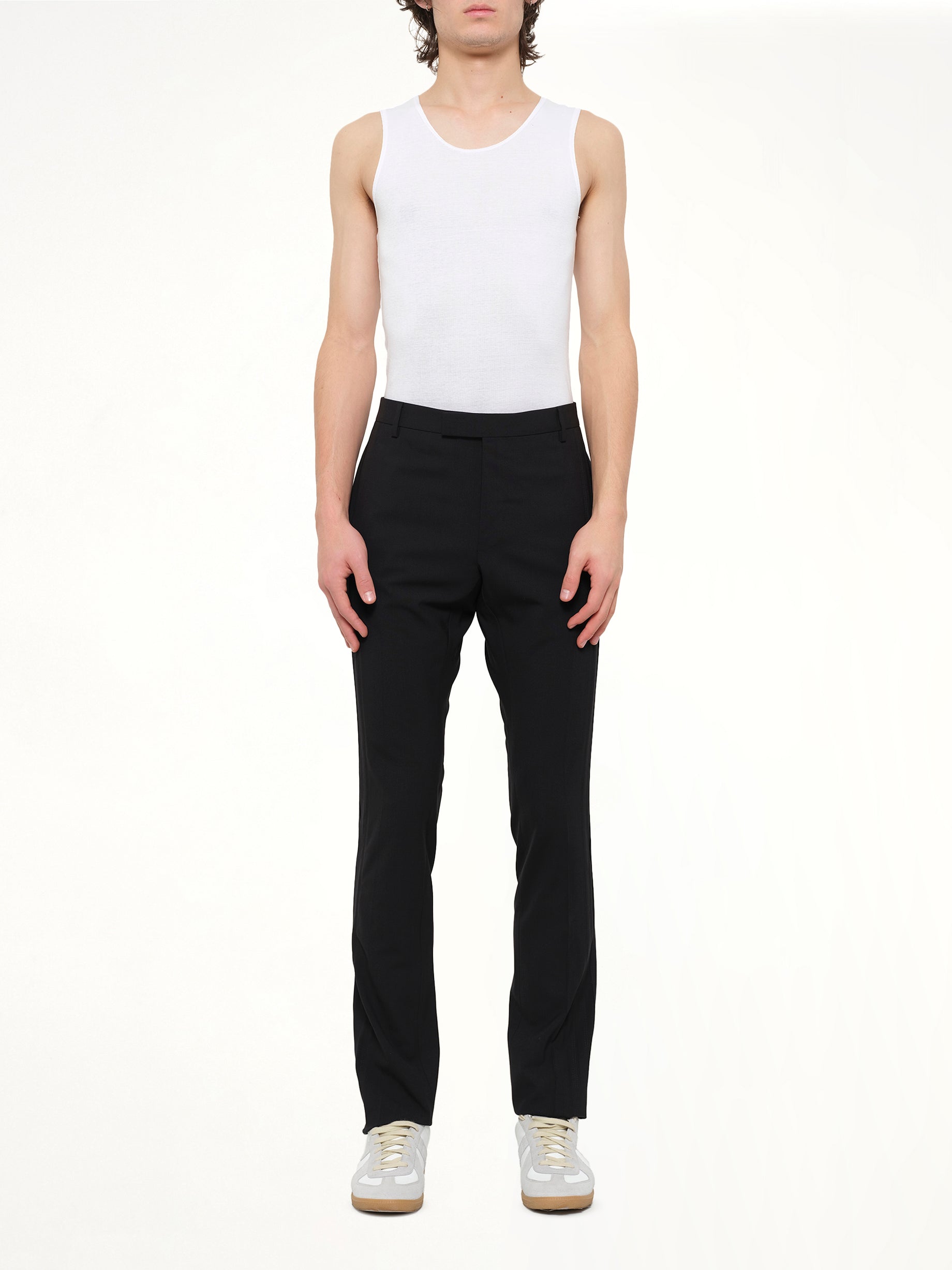 Slimfit Pants in Black