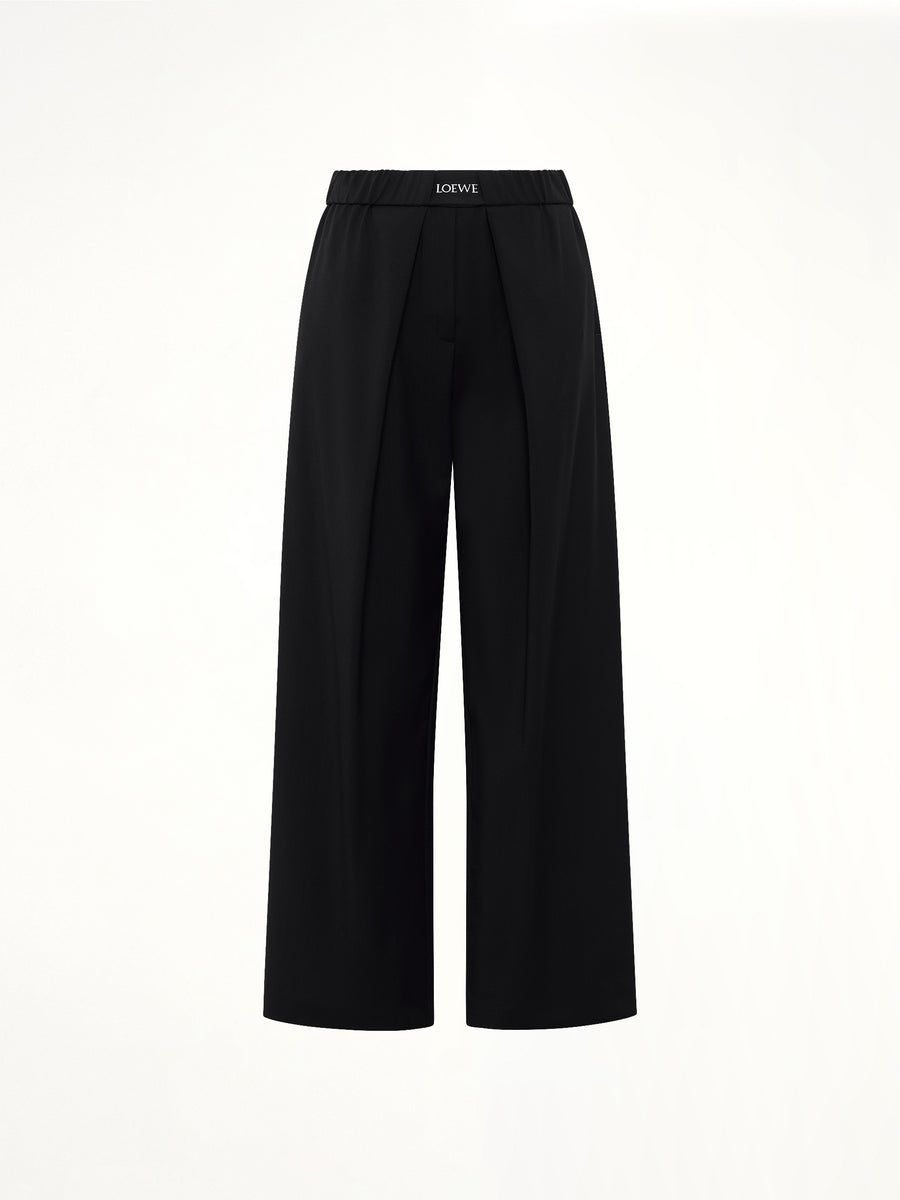 Logo Pleated Trousers in Black