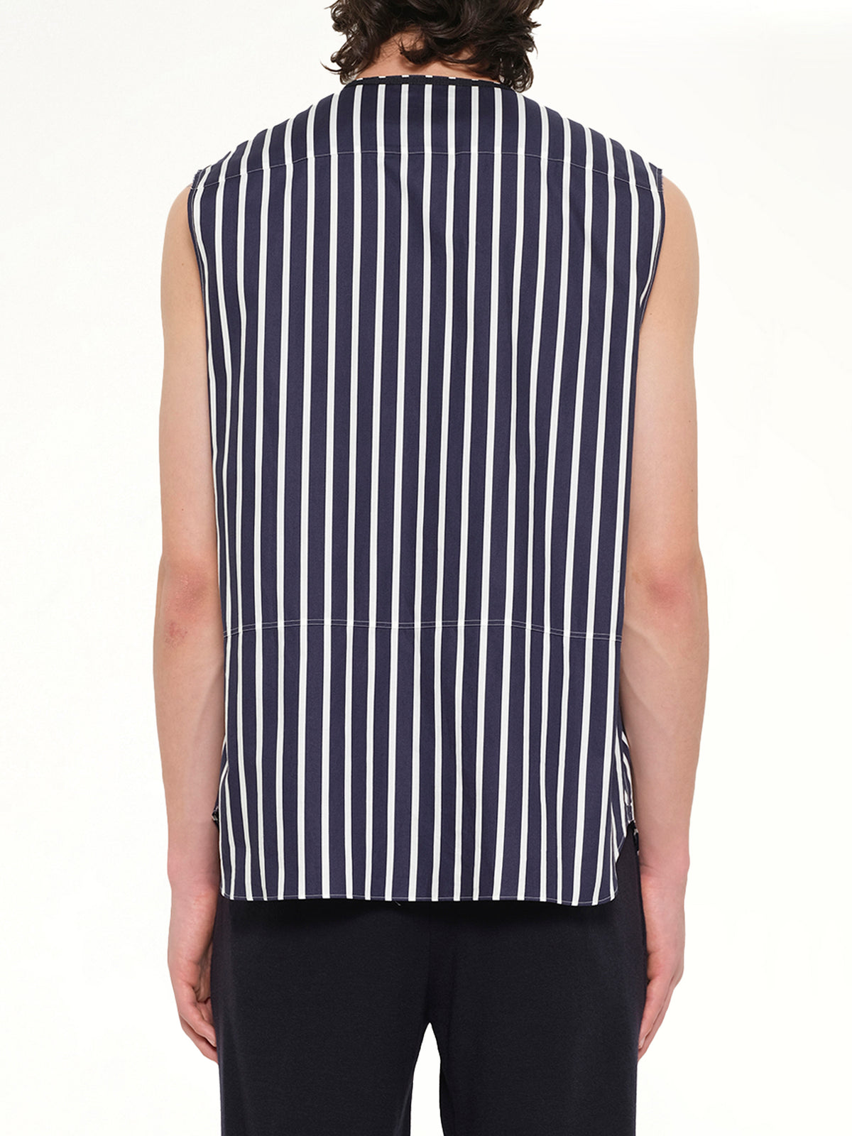 Ribbon V Neck in Navy
