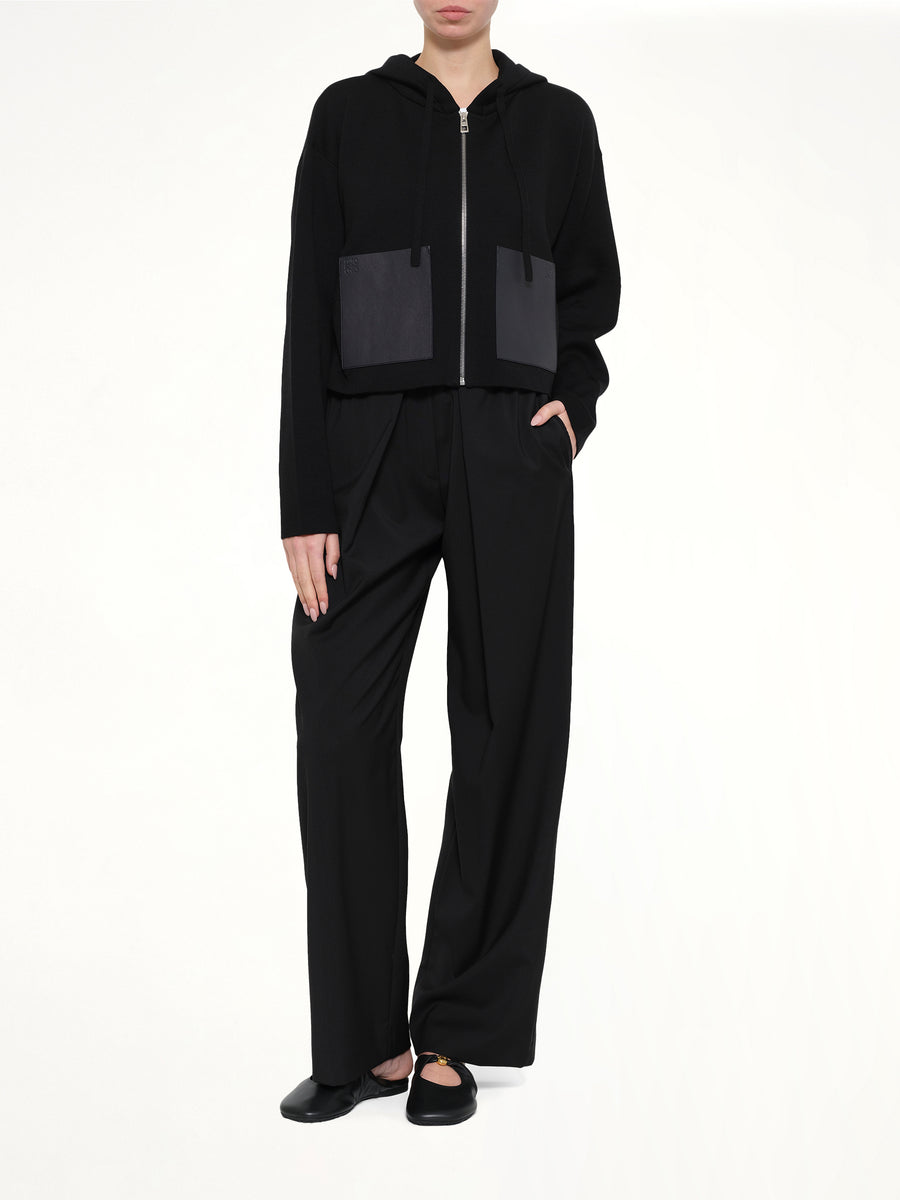 Logo Pleated Trousers in Black