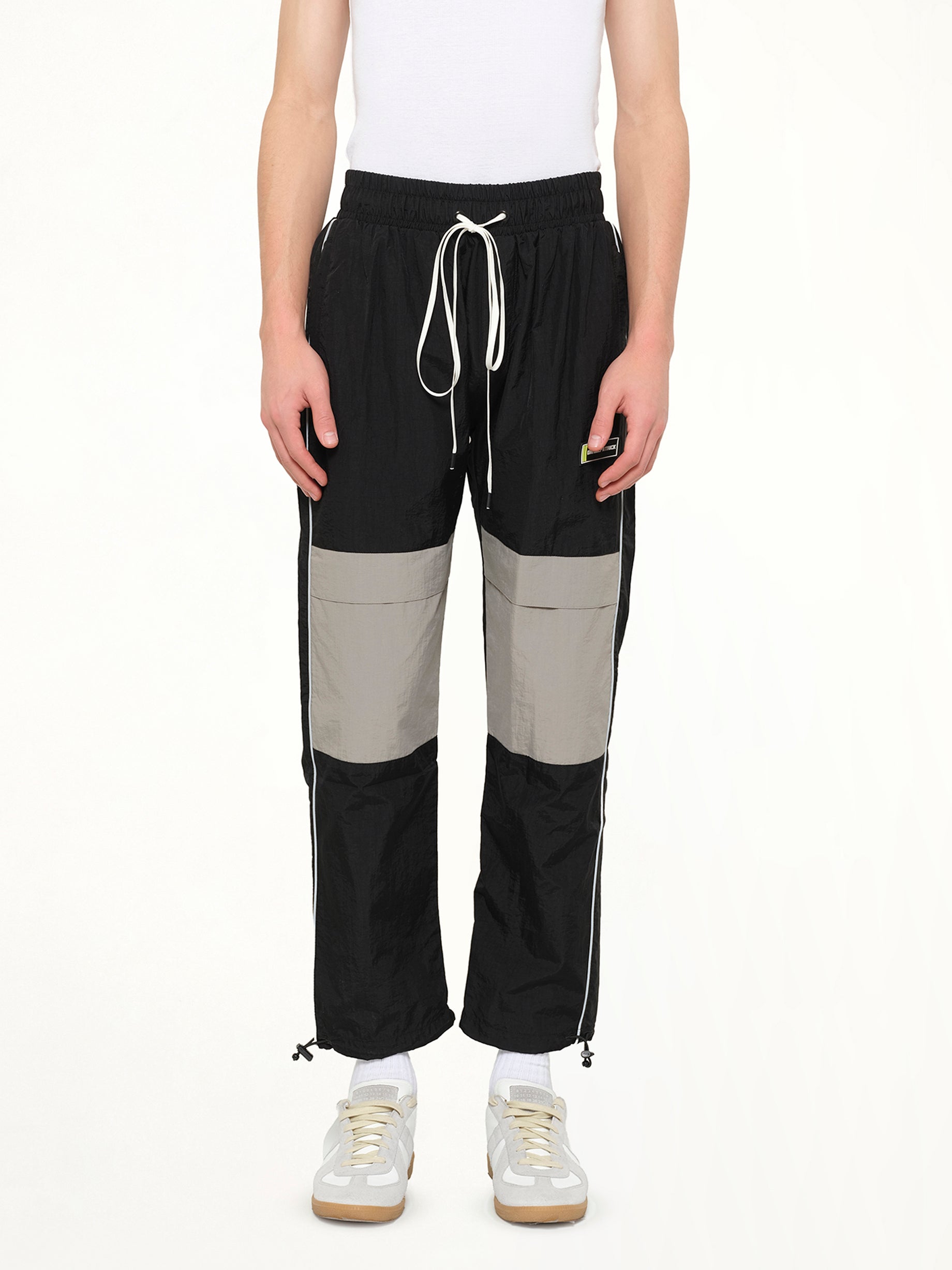 Parachute Pant in Black