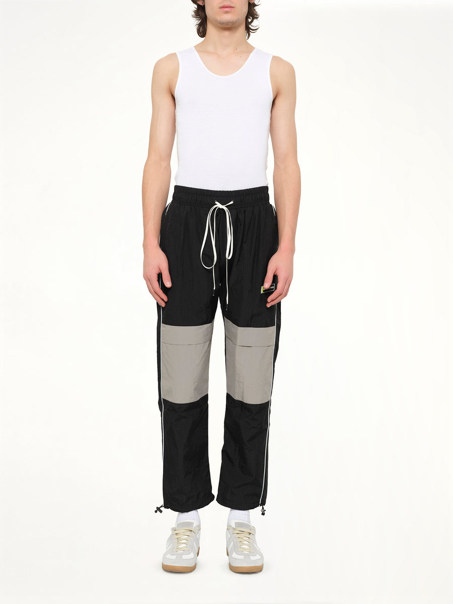 Parachute Pant in Black