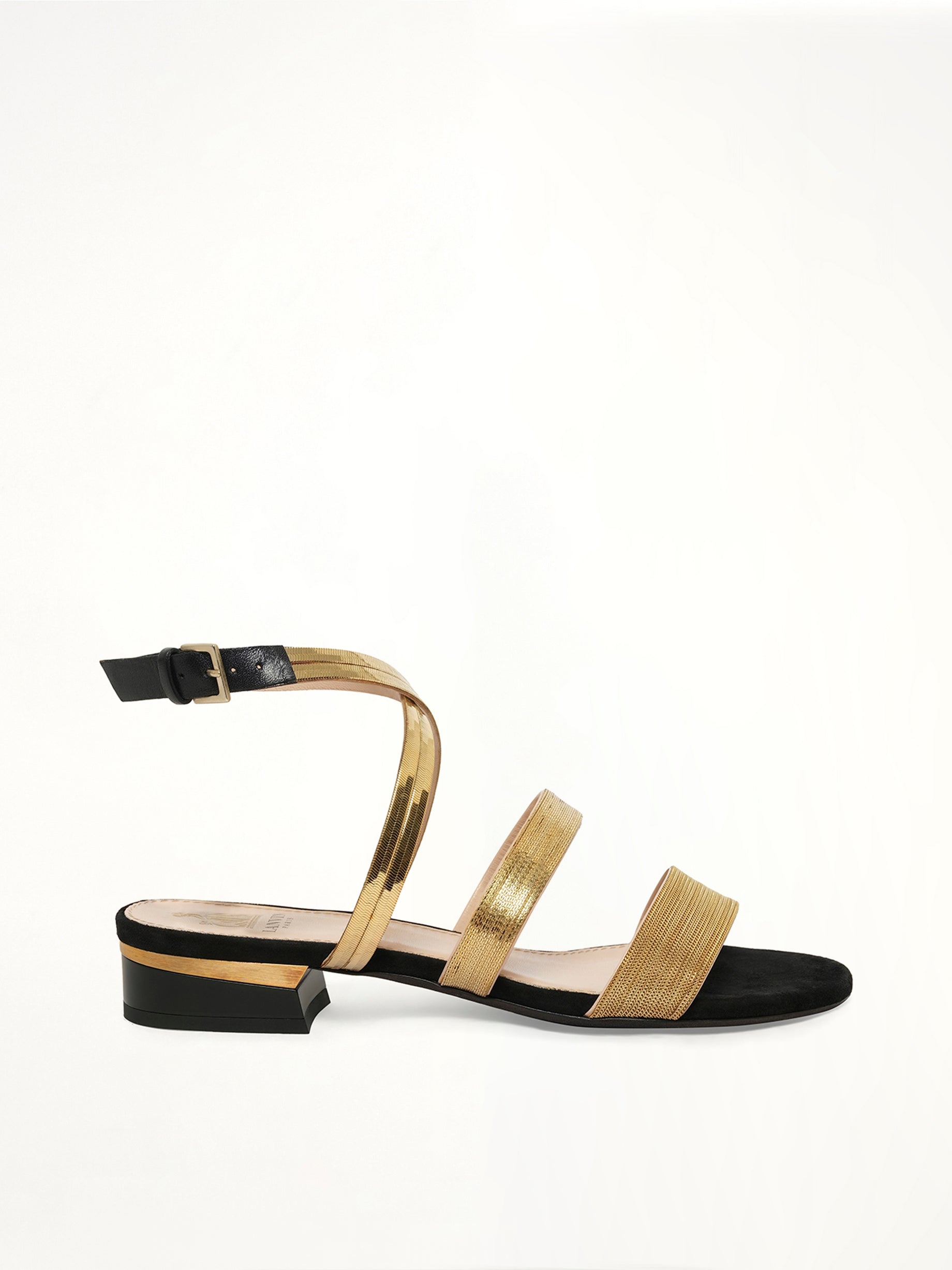 Flat Sandal W/ Chain in Black