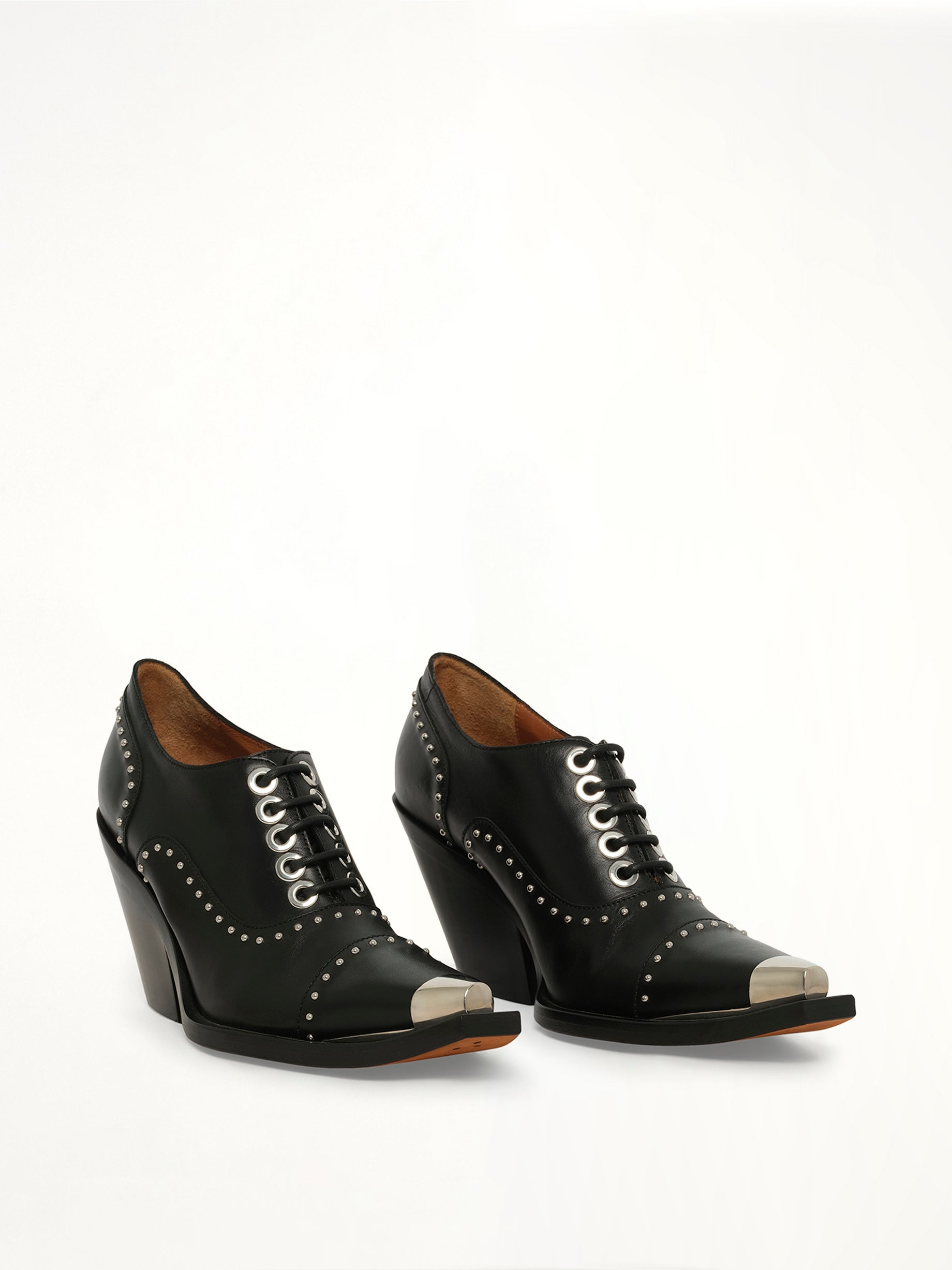 Cowboy Derby Shoes in Black