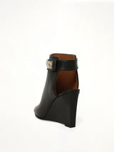 Wedge Shark Sandal in Black