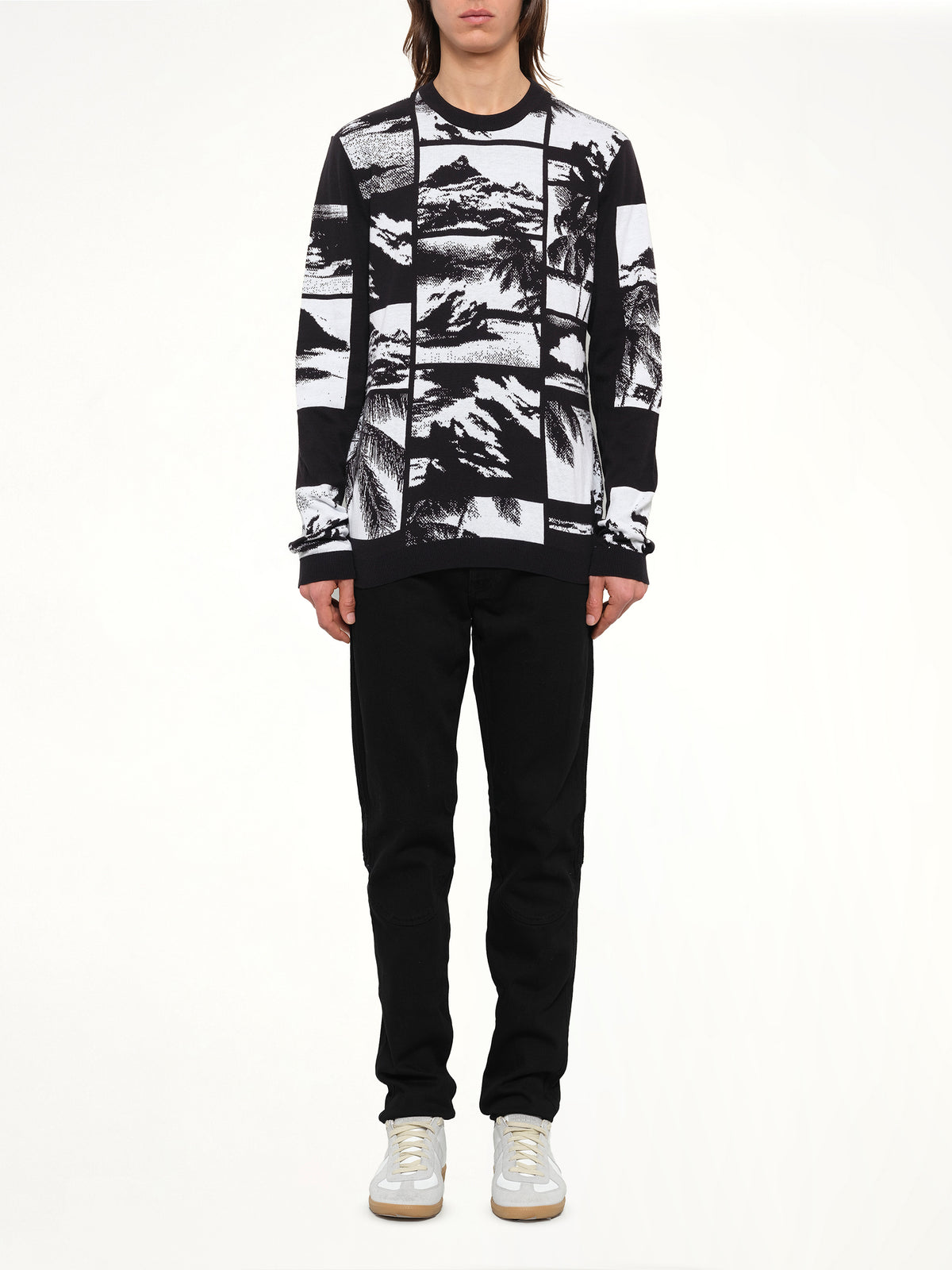 Crew Neck Knitwear in Black