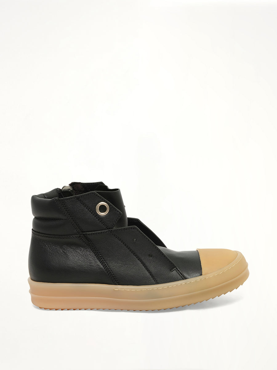 Island Sneaker in 920