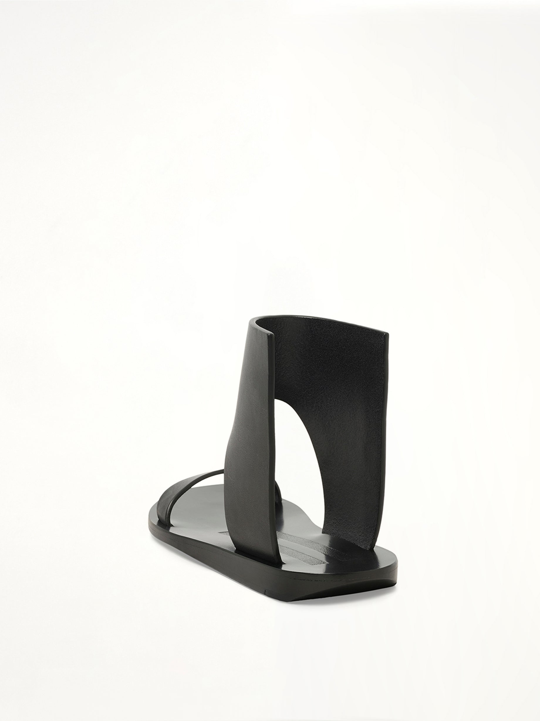 Low Sandal in Black