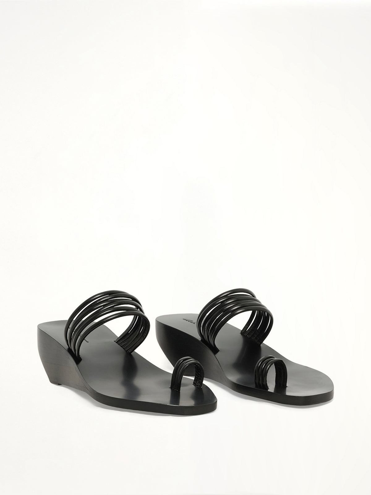 Toe Straps Shoes in Black