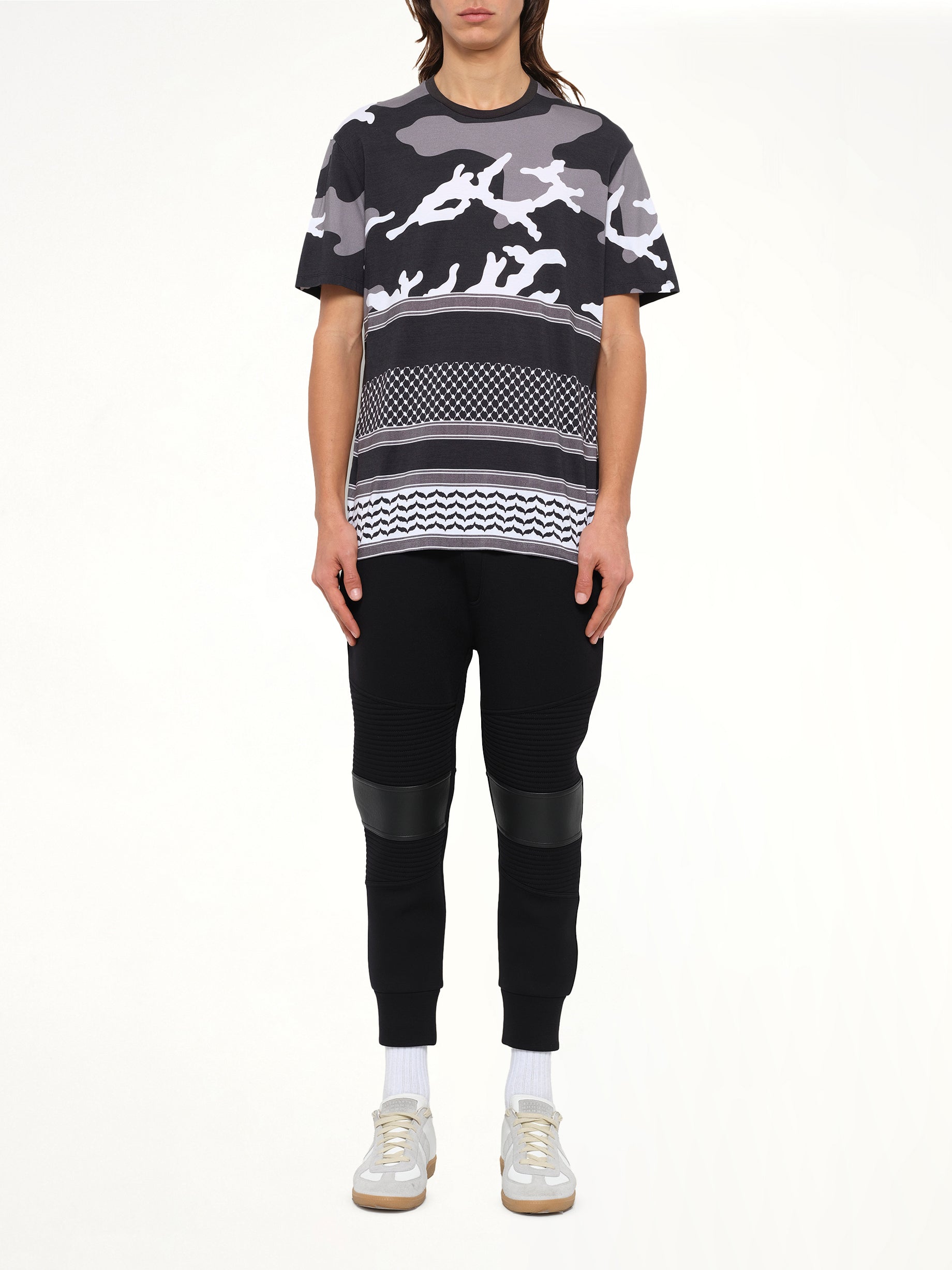 Neil Barrett T-Shirt in Grey