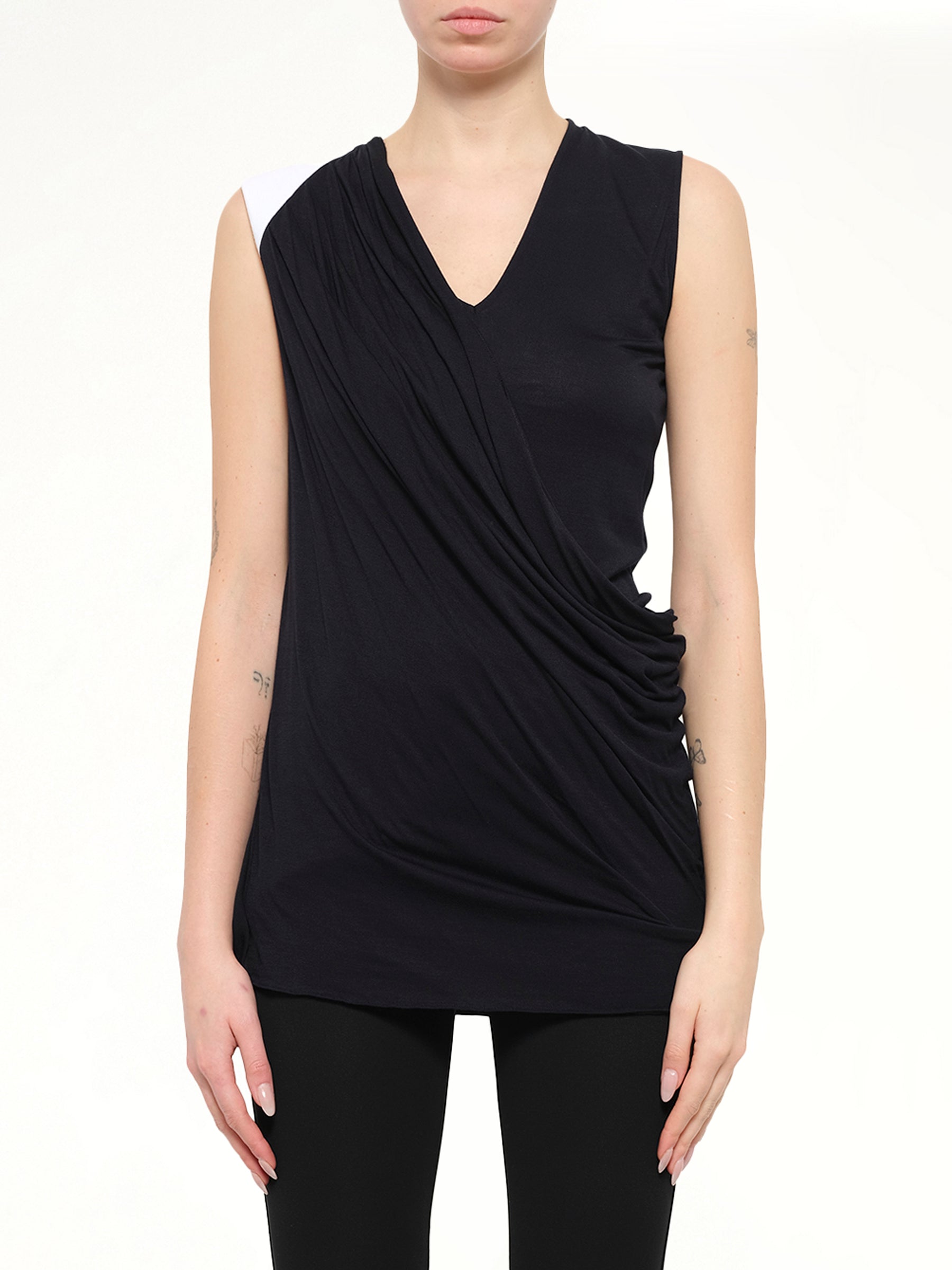 Sleeveless Top in Black
